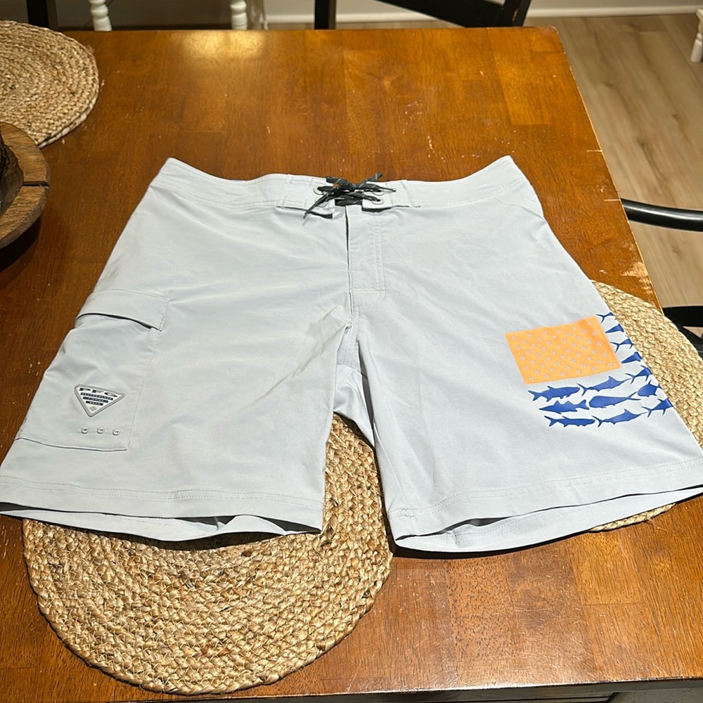 Men’s Columnbia PFG board shorts, new with tag, Sz 36 regular fit, 9” inseam.